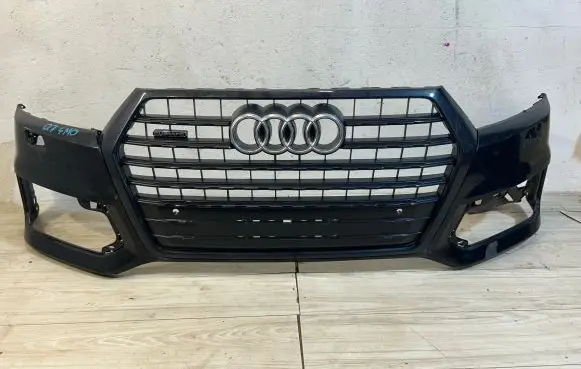 Audi Q7 4M Front bumper