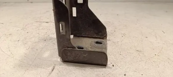 Mercedes-Benz E W213 Radiator mount bracket 