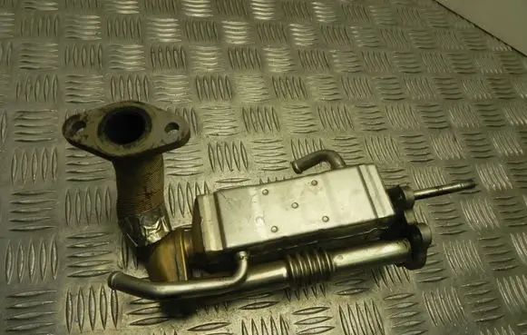 Mazda CX-7 EGR valve cooler R2AX20304 VD17286