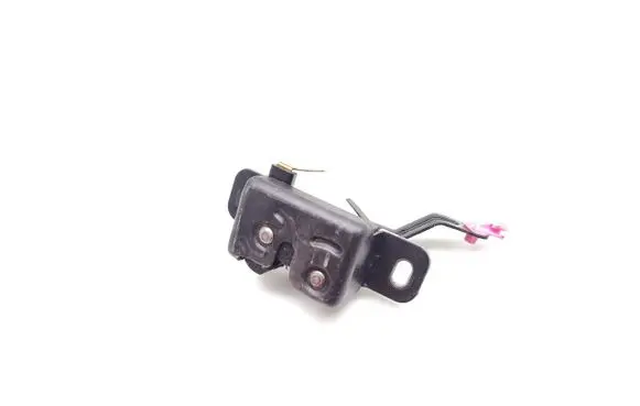Tailgate/trunk/boot lock/catch/latch