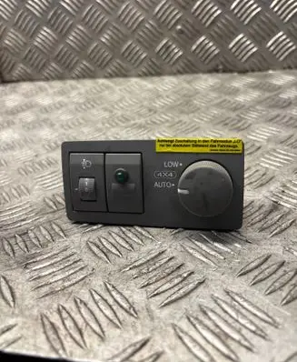 KIA Sorento Differential lock switch 612W16240