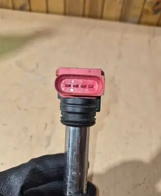 Audi A6 S6 C6 4F High voltage ignition coil 06E905115E 078231004