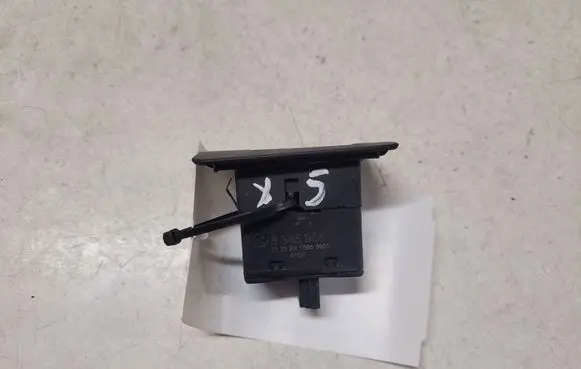 BMW X5 E53 Electric window control switch 8385956 51012B 15859801