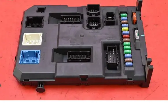 Peugeot 207 CC Fuse box set 9664983380