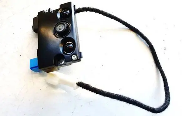 Tesla Model Y Front bumper camera 158812491l 1588124-91-l