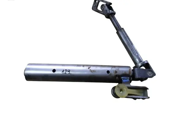 Audi A3 S3 8L Steering wheel axle 