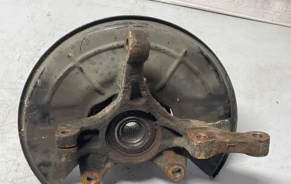 Opel Mokka Front wheel hub 25950106
