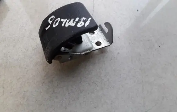 Mitsubishi Lancer Engine bonnet (hood) release handle
