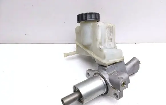 Mercedes-Benz GLK (X204) Master brake cylinder A2044300002