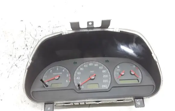 Volvo S40, V40 Speedometer (instrument cluster)
