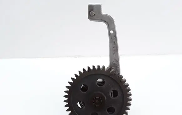 Volkswagen Transporter - Caravelle T5 Oil pump 070115105A 070115021