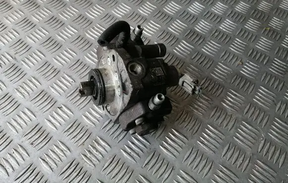 Lexus IS 220D-250-350 Fuel injection high pressure pump 221000R030 HU2940000324