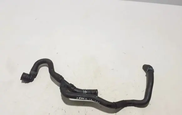 Skoda Kamiq Engine coolant pipe/hose 2Q0122073H
