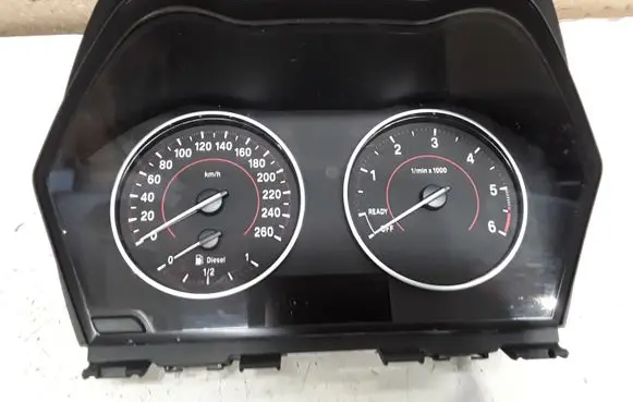 BMW 1 F20 F21 Speedometer (instrument cluster) 9287467 9232891