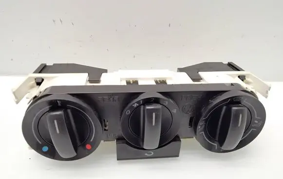 Volkswagen Polo Climate control unit 6Q0819445