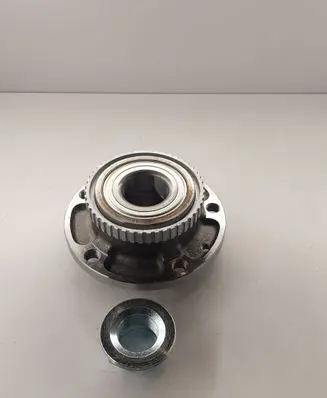 BMW 5 E34 Front wheel ball bearing VKBA1338