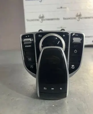 Mercedes-Benz GLC X253 C253 Head unit multimedia control A2059009927 A2C12872100 A2059005915