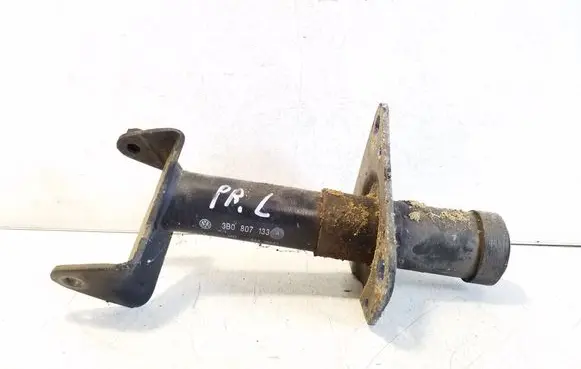 Volkswagen PASSAT B5 Front bumper shock/impact absorber 3B0807133A