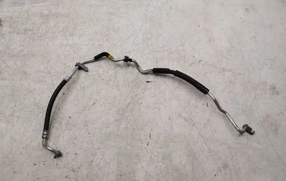 KIA Sportage Air conditioning (A/C) pipe/hose