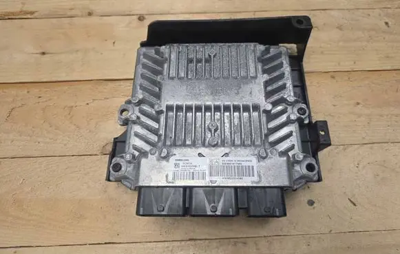 Citroen C5 Engine control unit/module 5WS40258ET