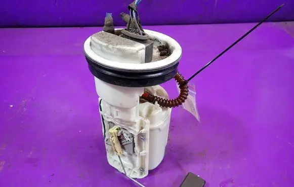Volkswagen Polo IV 9N3 In-tank fuel pump