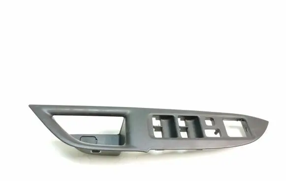 Mitsubishi Outlander Front door window switch trim 7221C036ZZ