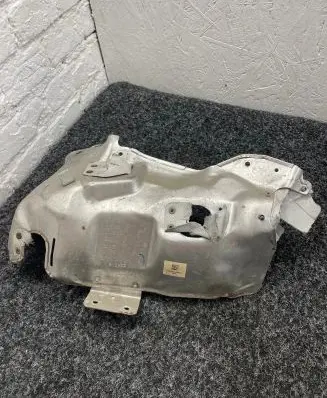 BMW 2 F44 Heat shield in engine bay 9845364