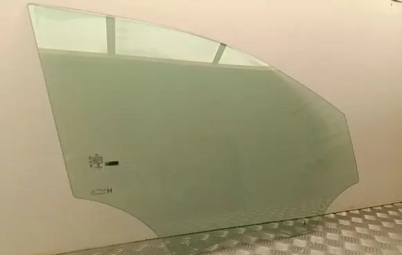 Mercedes-Benz EQA Front door window glass four-door A2477256600