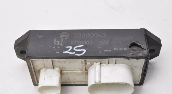 MG ZS Coolant fan relay 30090043