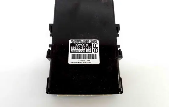 Toyota Urban Cruiser (XP110) Other devices 2830020420 8969052040