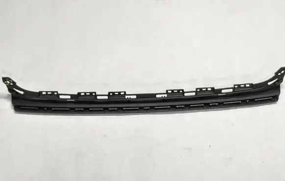 Audi A8 S8 D5 Front bumper lower grill 4N0807697A