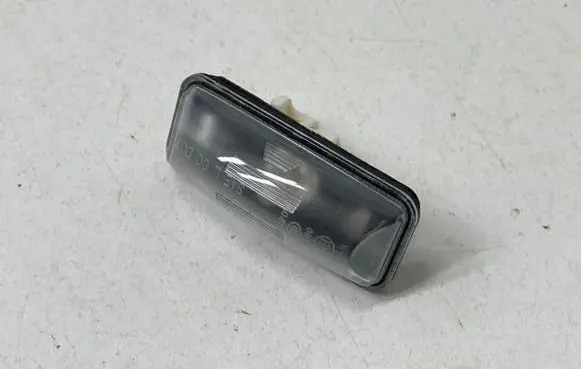 Subaru Crosstrek III Number plate light W5W12V5W
