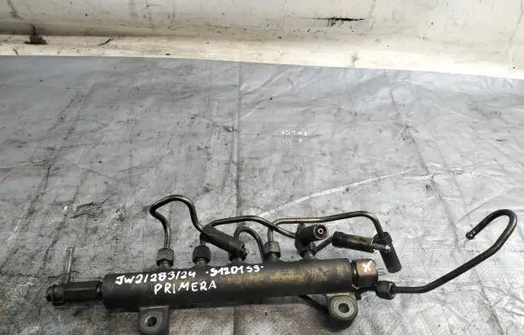 Nissan Primera Fuel main line pipe