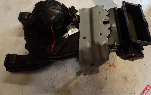 Mercedes-Benz GLS X166 Heater fan/blower A1668300008 18549048 T1013168BB