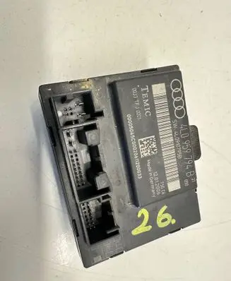Audi Q7 4L Door control unit/module 4L0959794B 4L0910795B 0033TFJ0001