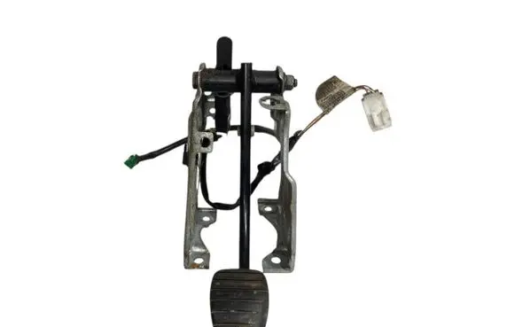Renault Trafic II (X83) Brake pedal 8200320520