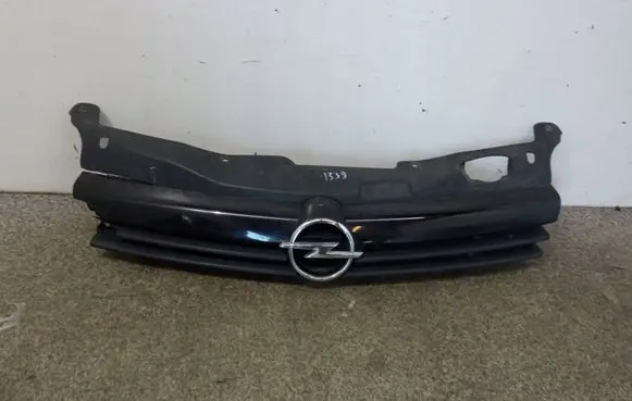 Opel Astra H Front grill