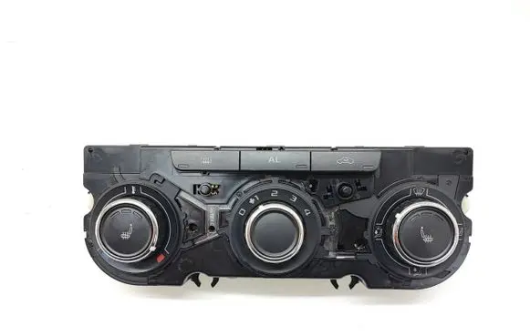 Skoda Yeti (5L) Climate control unit 3T0820047AD 5HB00975251