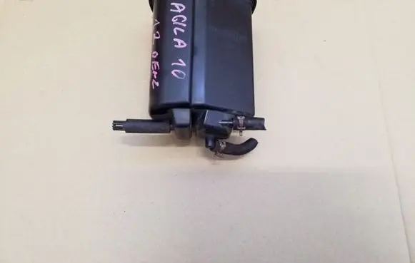 Opel Agila B Vacuum air tank 83E0 JR0E