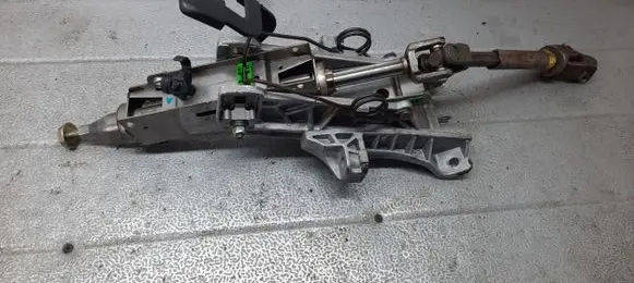 Ford Focus C-MAX Steering wheel column trim