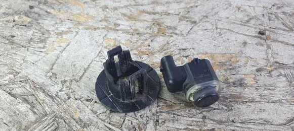 Audi A4 S4 B8 8K Parking PDC sensor 150919275A