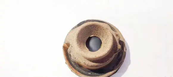 Volkswagen Bora Front coil spring rubber mount 1j0512149b