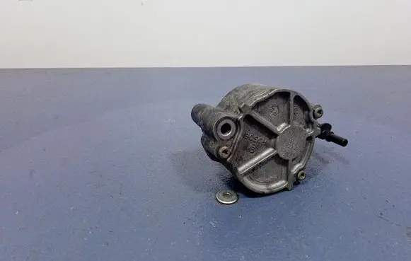 Jeep Grand Cherokee Vacuum pump 0511131B