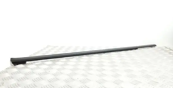 Skoda Rapid (NH) Rubber seal front door window/glass 5JA837478