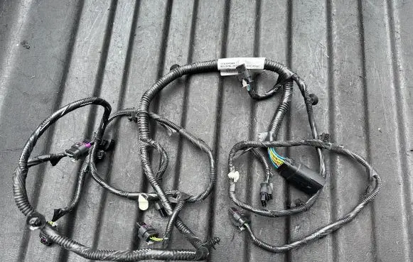 Land Rover Discovery 5 Parking sensor (PDC) wiring loom KY3215B484 5TB39P003 20119493