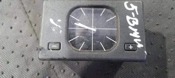BMW 5 E34 Screen/display/small screen 62131374282 62.131374282