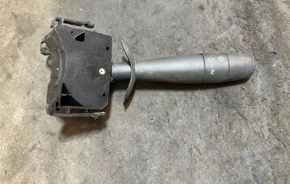 Renault Trafic II (X83) Wiper control stalk 8200878343 93862173