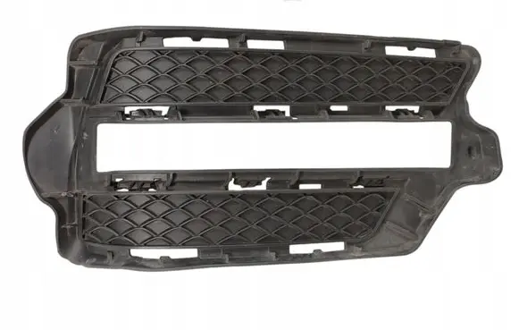 Mercedes-Benz GLK (X204) Front bumper lower grill 2048853022