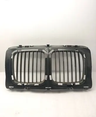 BMW 5 E34 Front bumper upper radiator grill 1973825