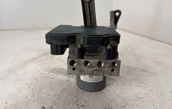 Chevrolet Camaro ABS Pump 065055766 2450402000000X 84940288